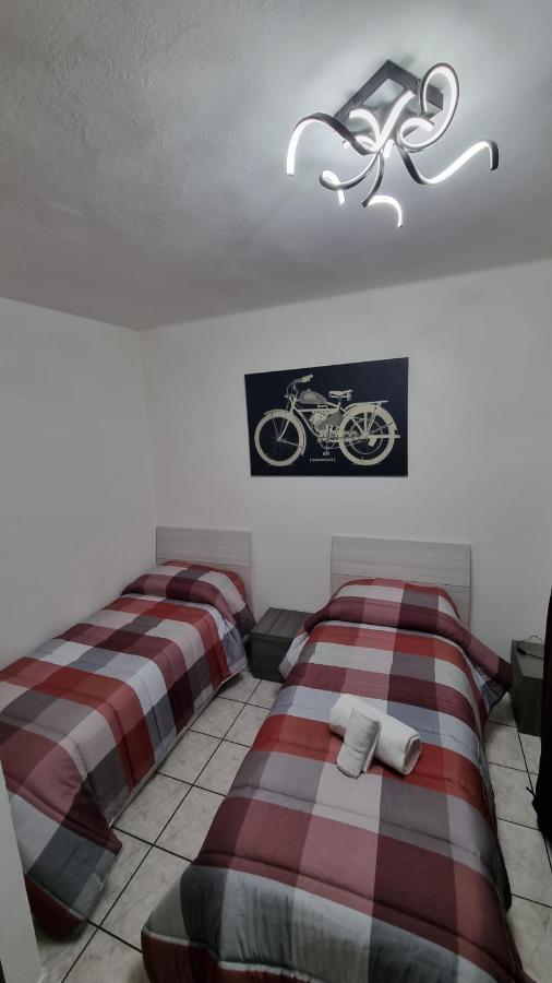 Azzano San Paolo Sweet Home מראה חיצוני תמונה