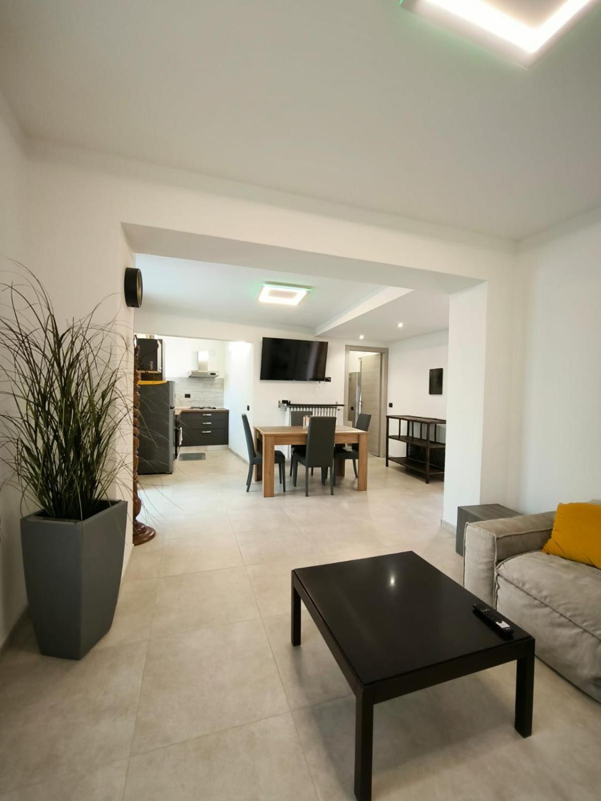 Azzano San Paolo Sweet Home מראה חיצוני תמונה